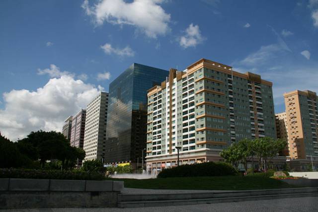 2-201112161511V4.jpg