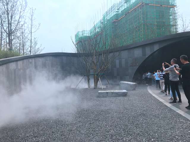 1-20111Q52031143.jpg