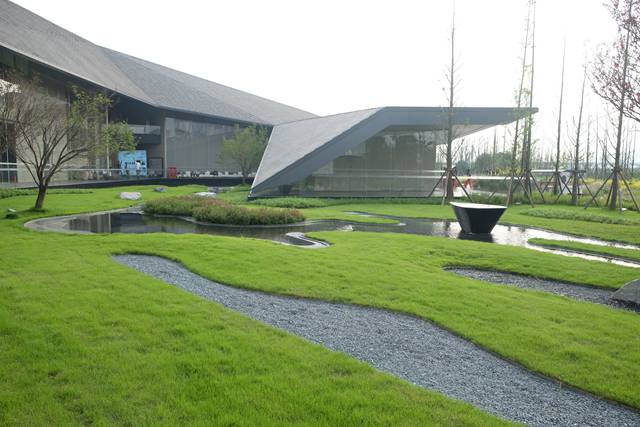 1-20112115032CD.jpg
