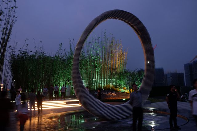 1-20120615322O29.jpg