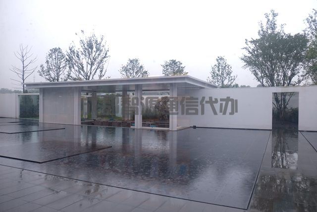 2-201209143KQ38.jpg