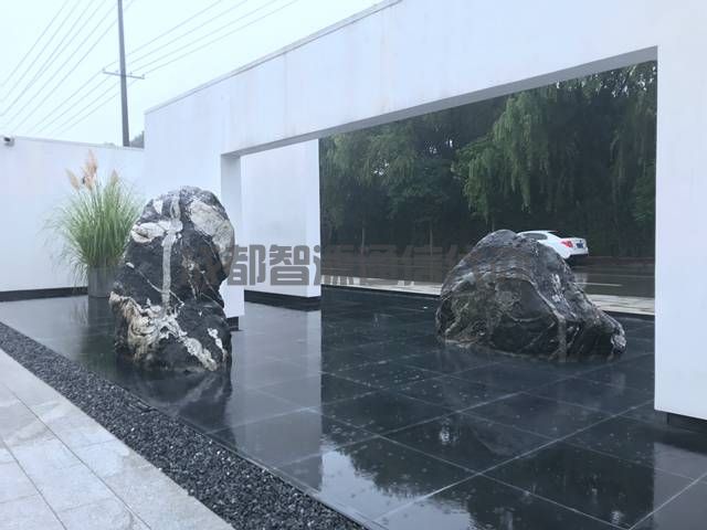 2-201211153Q5V1.jpg
