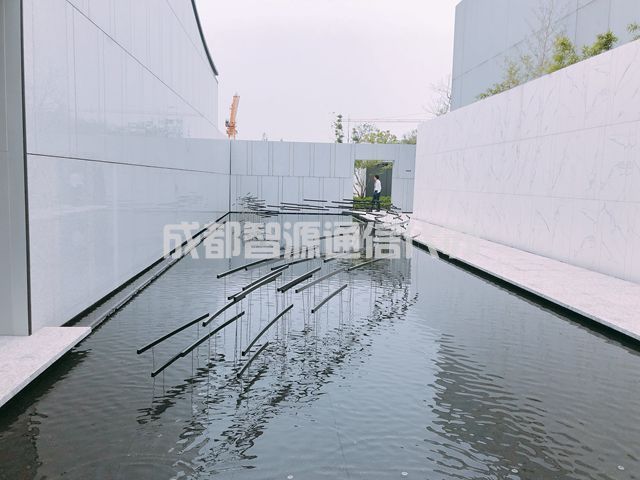 2-201231145121B5.JPG