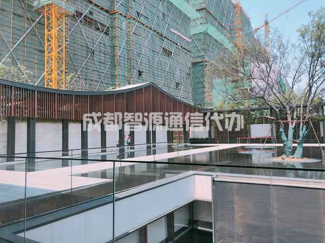 2-21010G12U5Z1.JPG