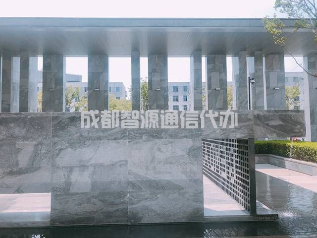 2-2101151GF2946.JPG