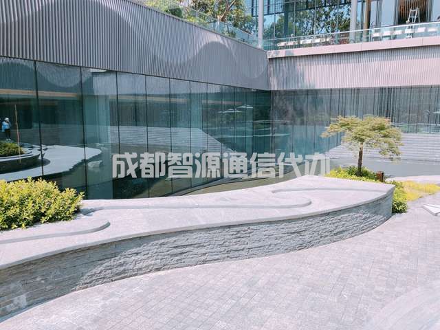 2-2101231A543156.JPG