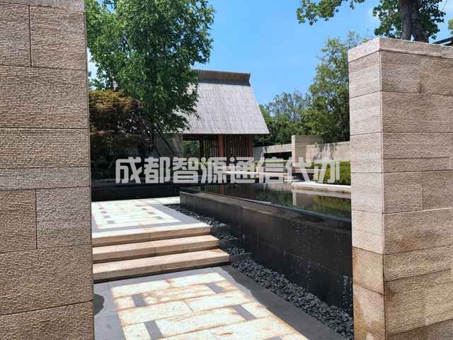 2-21031QH225c9.JPG